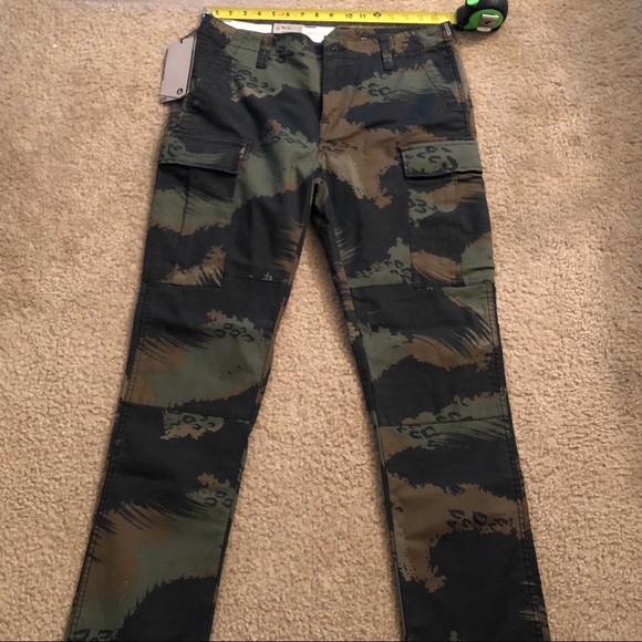 volcom camo pants